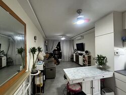 The Esparis (D18), Condominium #564030601